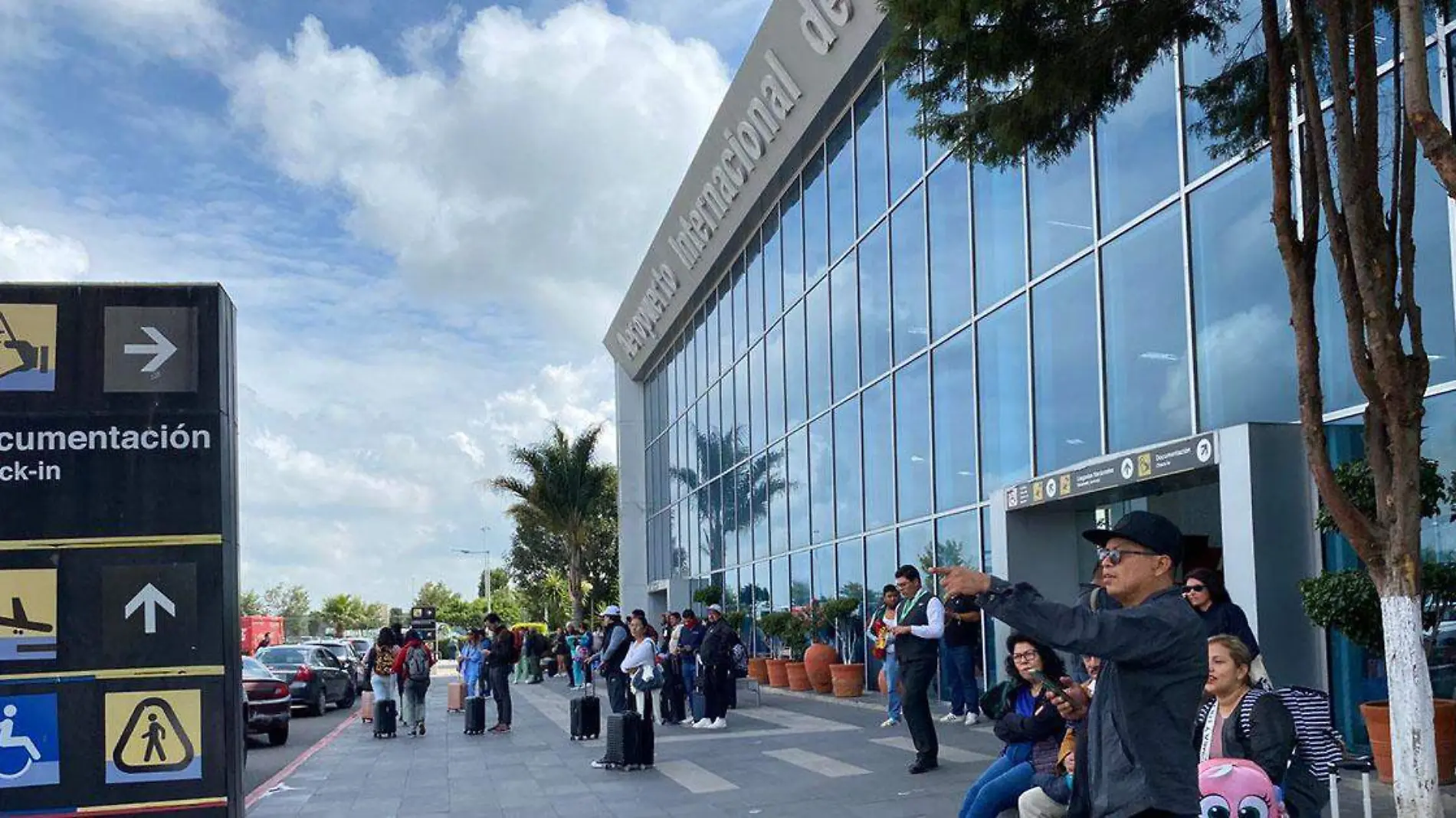 El Aeropuerto Internacional de Puebla Hermanos Serdán